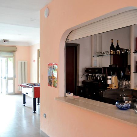 Stella - Casa Per Ferie Hotel เบลลาเรีย-อีเจอา มารีนา ภายนอก รูปภาพ